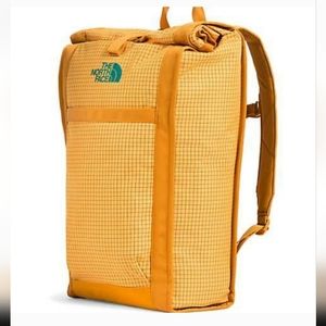 The North Face HOMESTEAD ROADSODA Waterproof BACKPACK COOLER YELLOW.